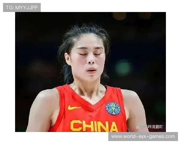 女篮姑娘的坚持感动世界，女篮小姐姐